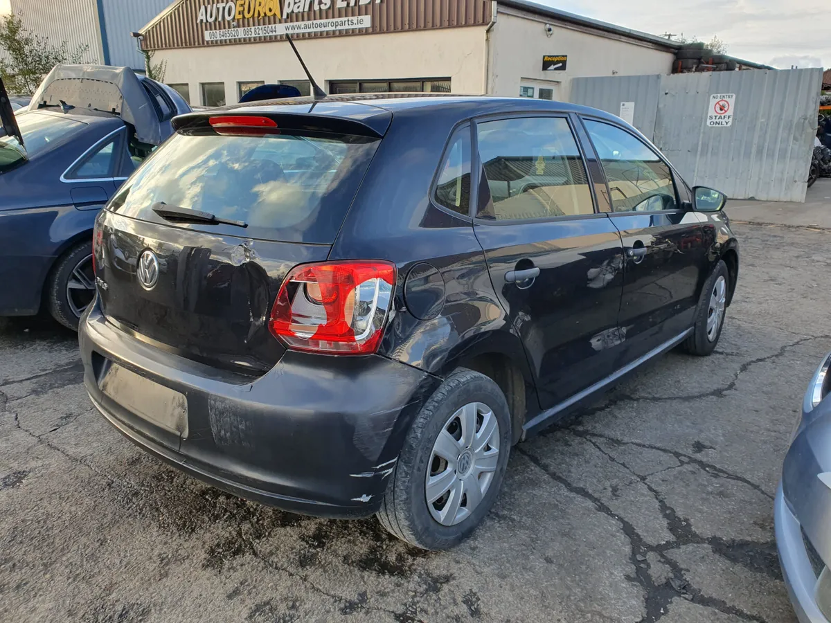 10 VOLKSWAGEN POLO  1.2 P (CGP) FOR BREAKING - Image 3
