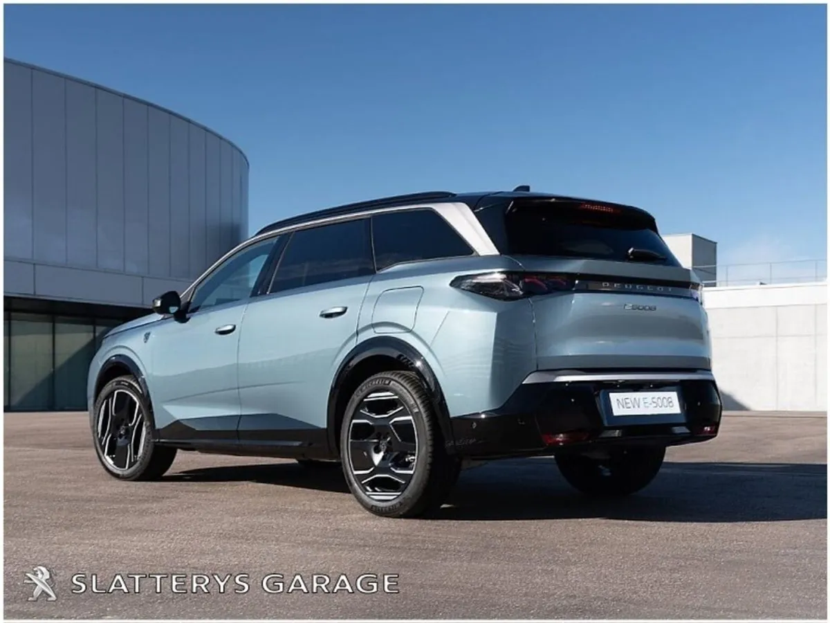 Peugeot 5008 E5008 73kwh Full Electric - Image 2