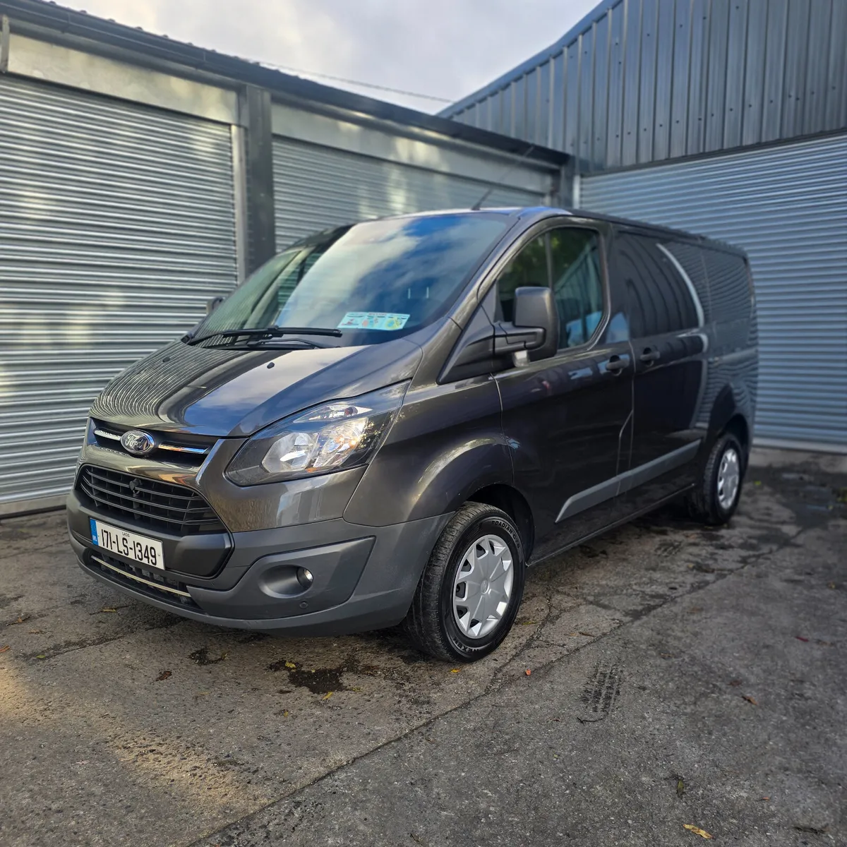 2017 Ford Transit Custom Trend - Image 2