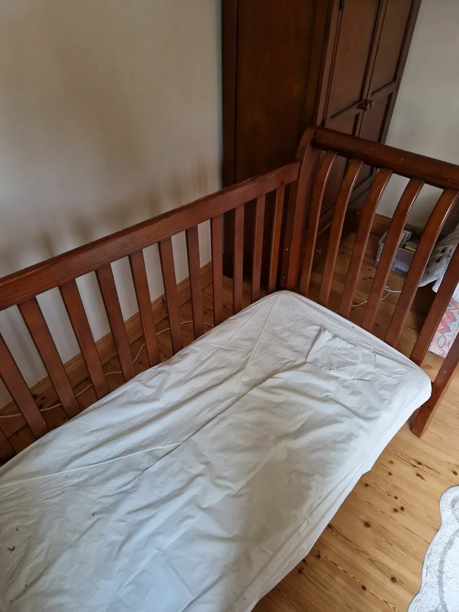 Child cot bed for sale - Image 4