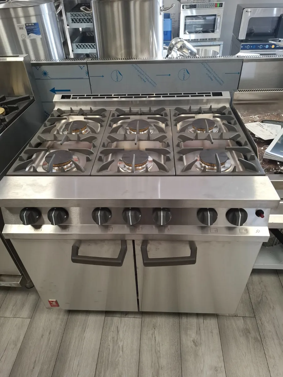 Falcon G3101 Dominator Plus 6 Ring Gas Cooker - Image 1