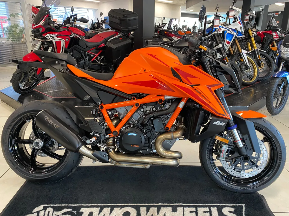 KTM 1390 Super Duke R Evo Display Bike - Image 2