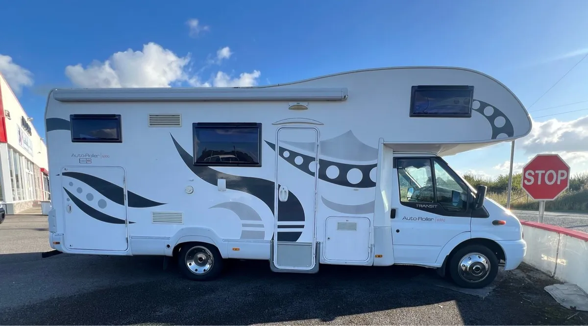 Camper Van (2011) 5 Berth -35000 miles - Image 1