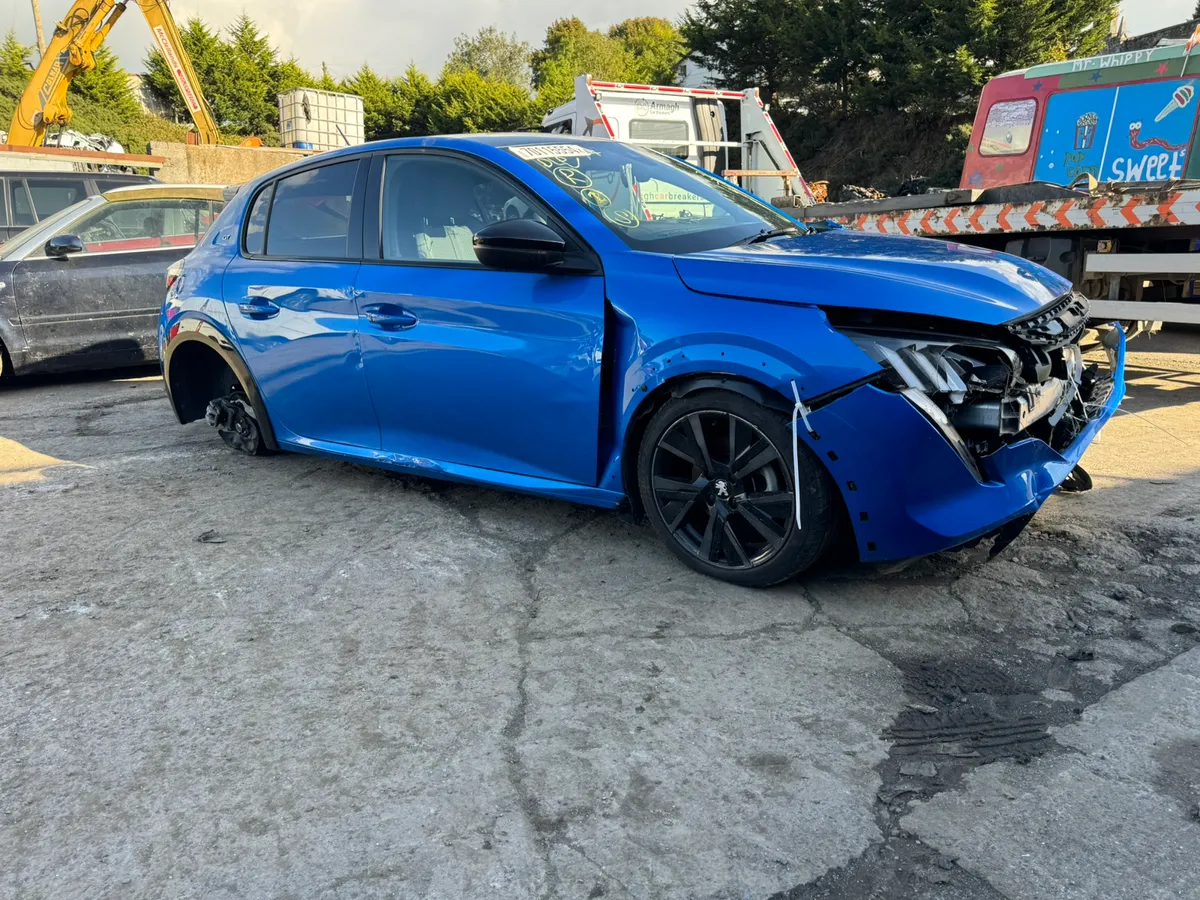 Breaking 2023 Peugeot 208 1.2 GT auto - Image 1
