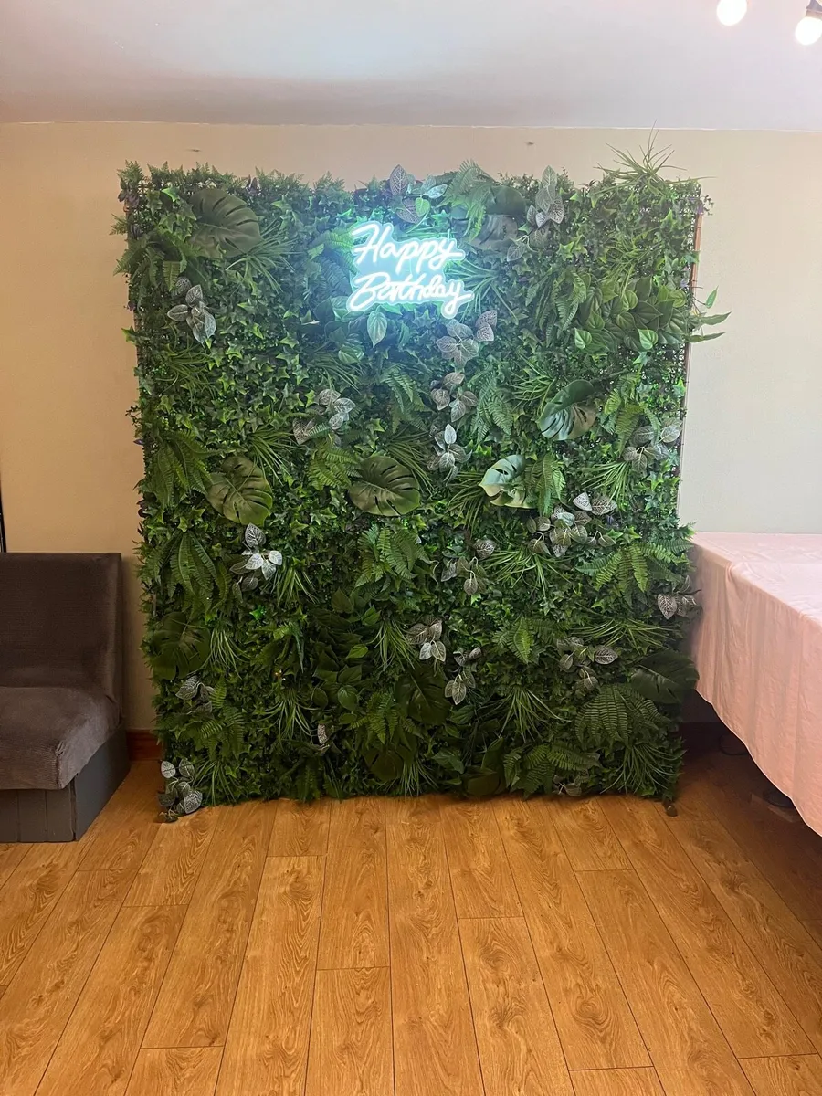Flower Wall Hire - Image 3