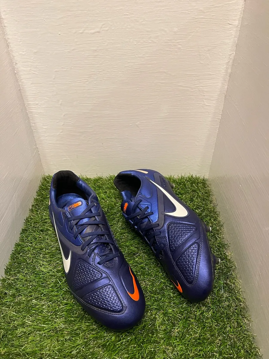 Nike CTR360 Maestri II SG Football Boots UK 7.5 for sale in Co. Wexford for 160 on DoneDeal