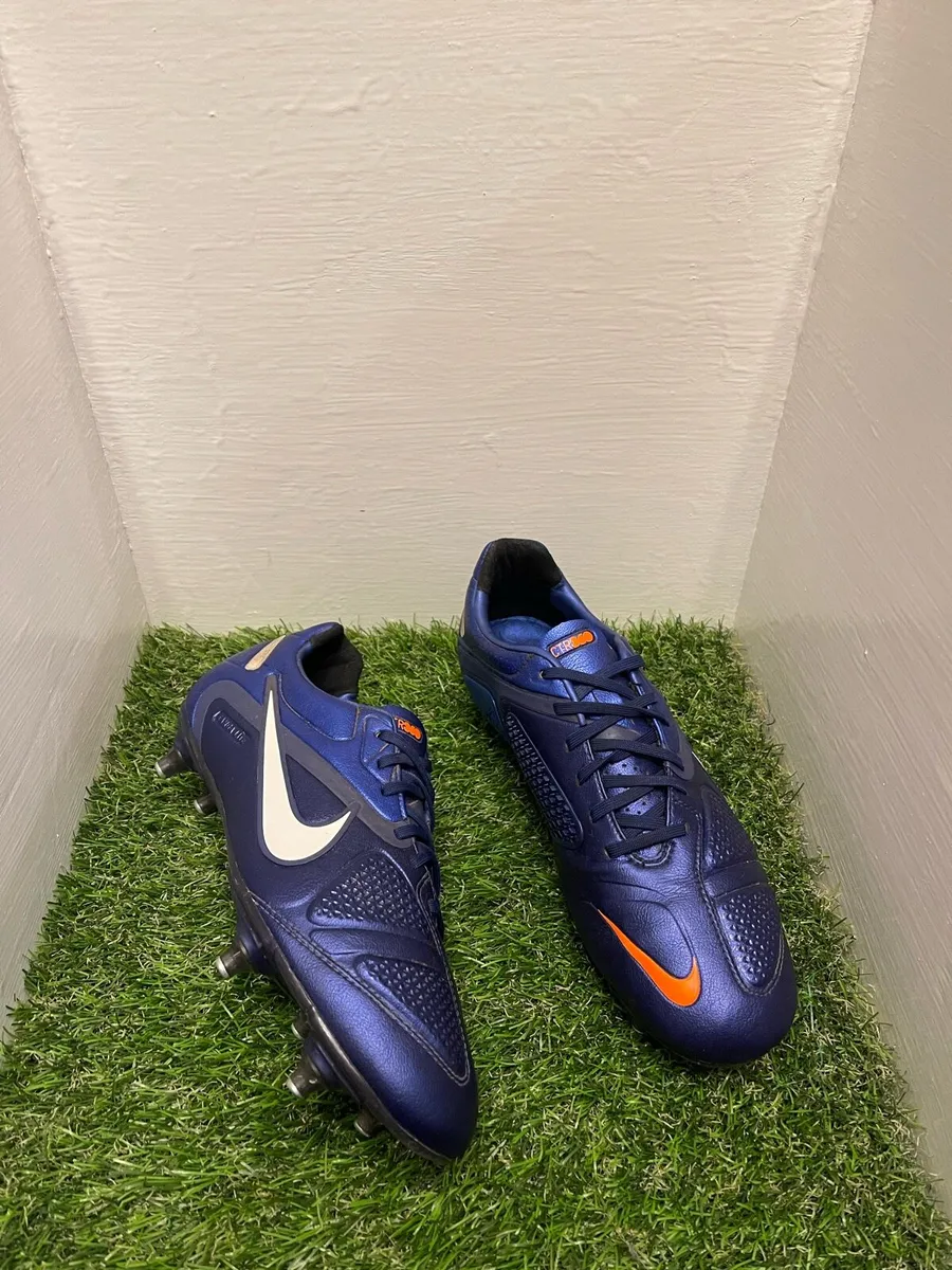 Nike CTR360 Maestri II SG Football Boots | UK 7.5 - Image 2