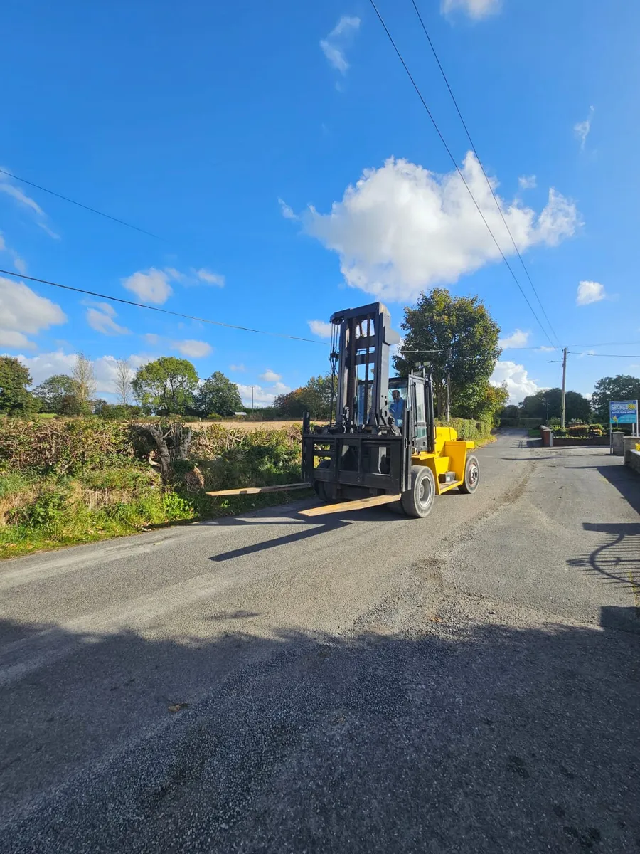 HYSTER 14 TON FORKLIFT - Image 2