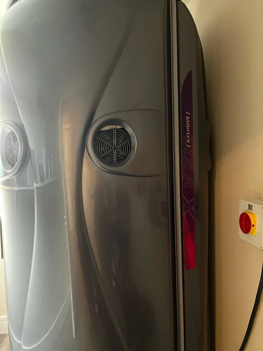SUNVISION V200XXL STAND UP SUNBED for sale in Co. Mayo for €2,800 on