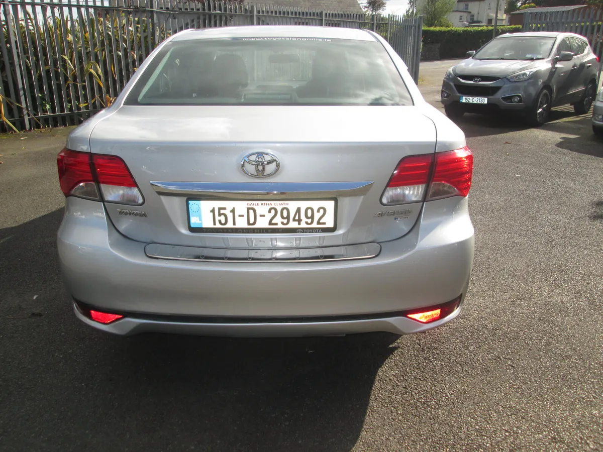 Toyota Avensis Sol,  2015 - Image 2
