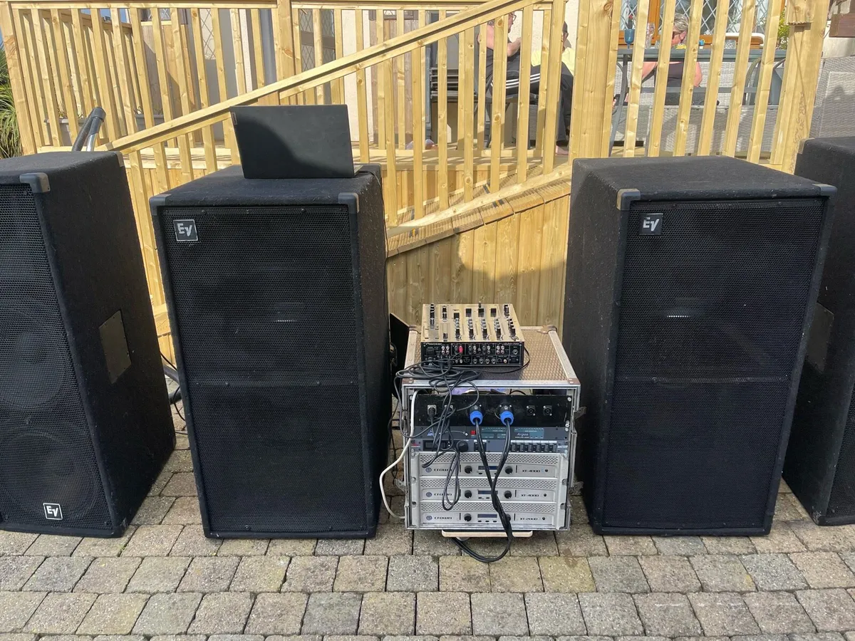 Speakers and amps - Image 1