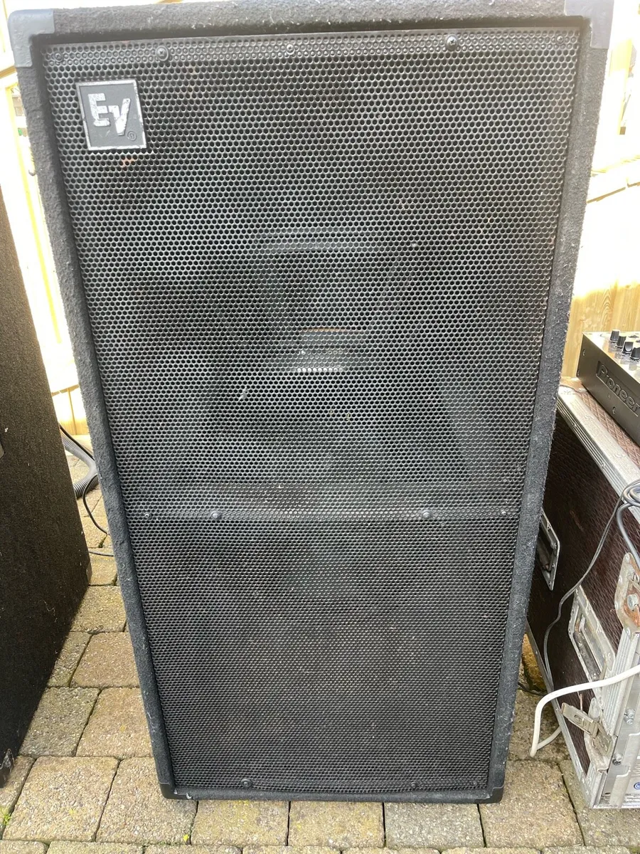 Speakers and amps - Image 4