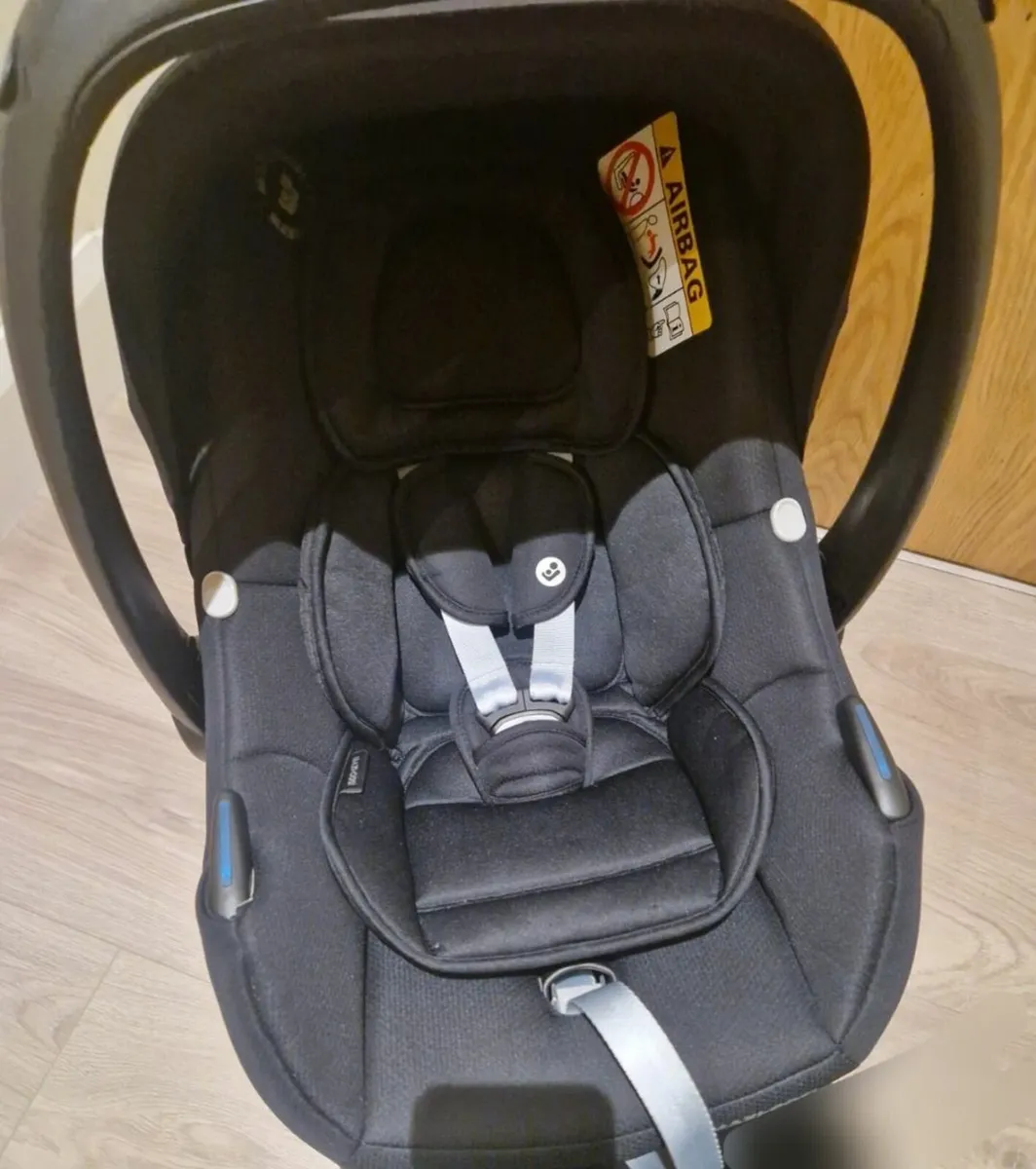 Fantastic cond Bugaboo Cameleon 3 with car seat for sale in Co. Dublin for 220 on DoneDeal