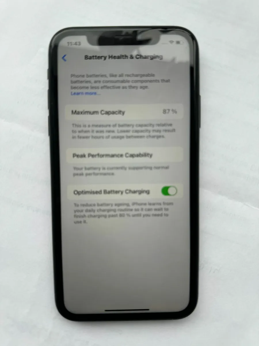 iPhone XR 128GB Black  unlocked - Image 2