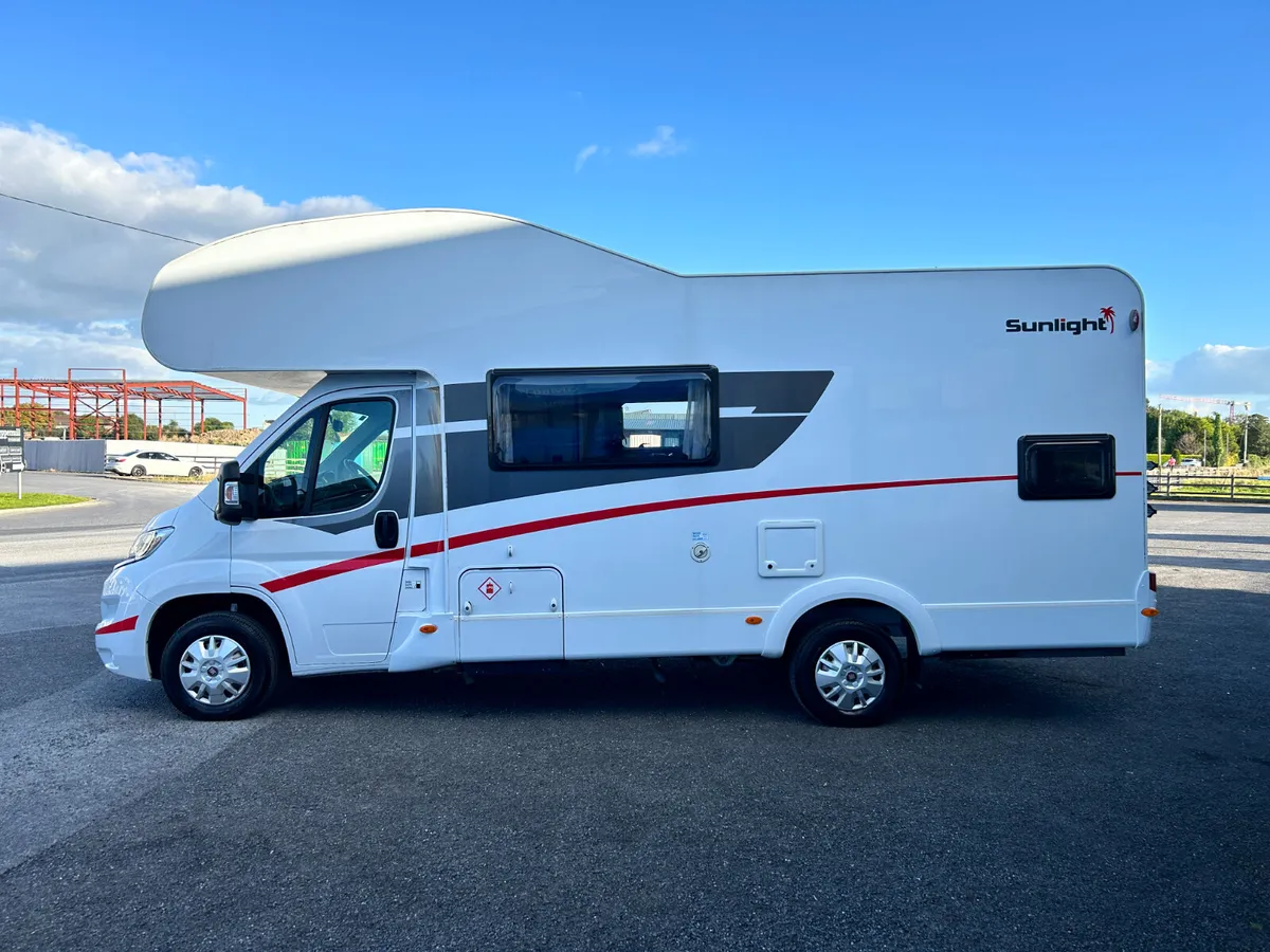 2021 Sunlight A68 4/6 Berth RHD - Image 4