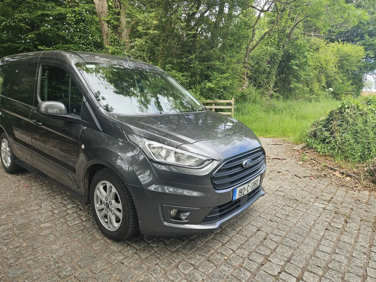 Ford Transit Connect 2019 - Image 2