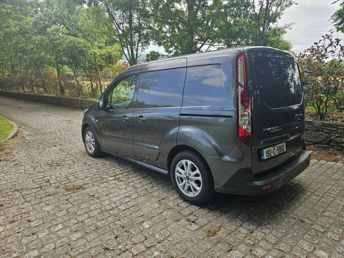 Ford Transit Connect 2019 - Image 3