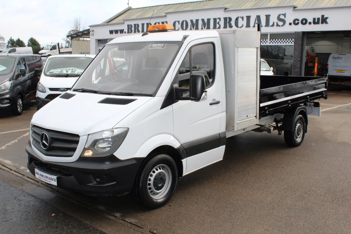 2017 Mercedes-Benz Sprinter 314 LWB S/C Tipper - Image 1