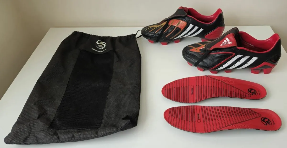 Adidas Predator PowerSwerve Size 8 2007 FG Black/R - Image 2