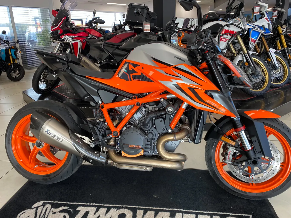 KTM 1290 Super Duke - Image 1