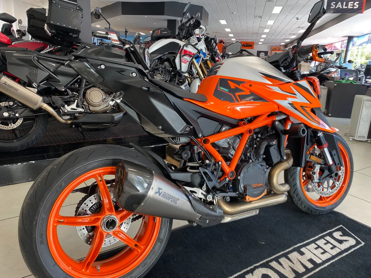 KTM 1290 Super Duke - Image 4