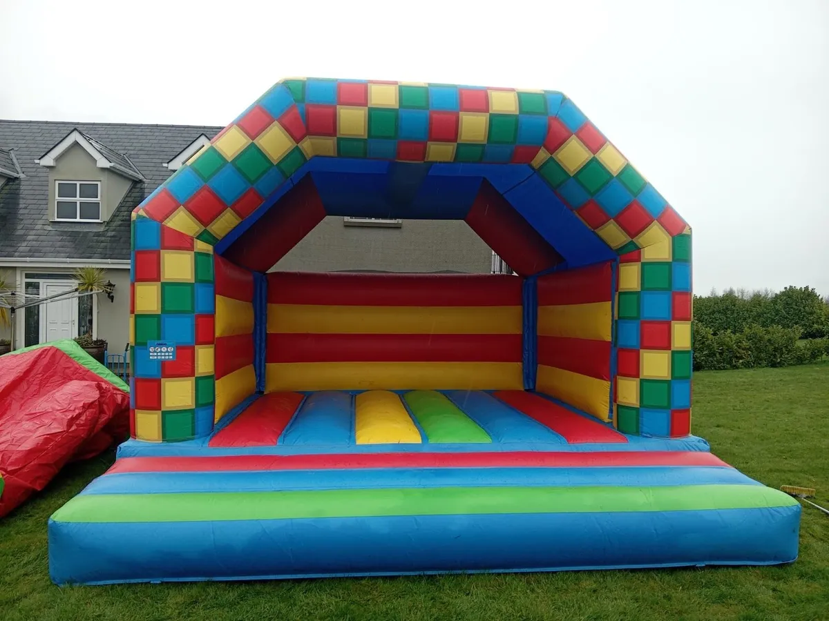 Happy Hoppers Bouncy Castle Hire - Image 3