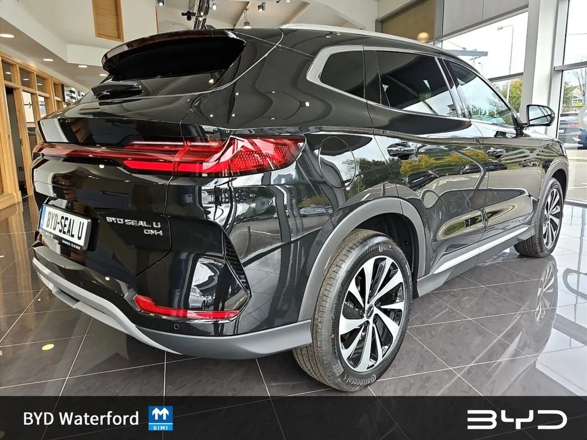 BYD SEAL U  252 Delivery  Design Plug-in Hybrid 1 - Image 4