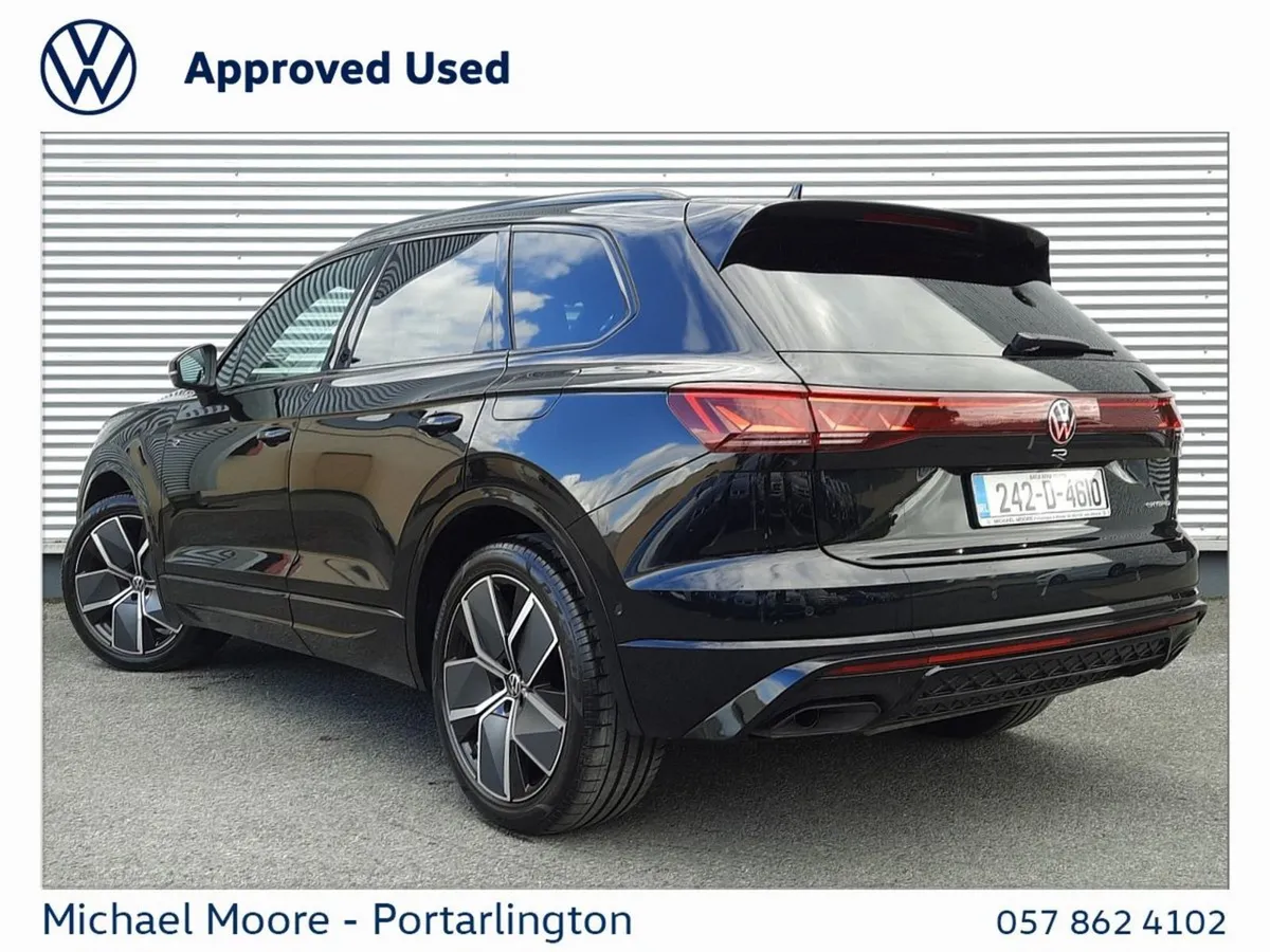 Volkswagen Touareg 3.0 TSI Phev 462HP R - Image 3