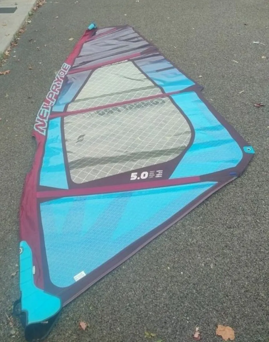 Windsurfing equipment - Image 4