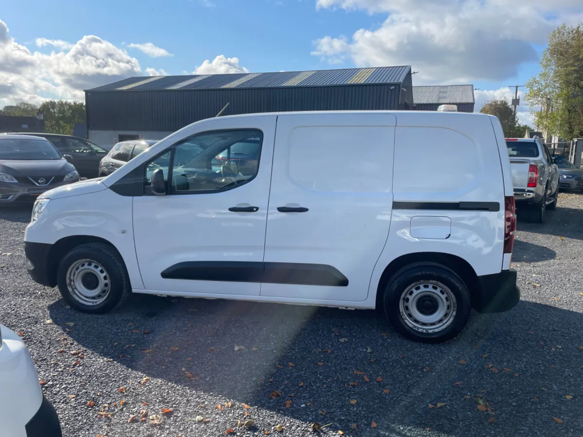 Opel Combo - Image 1