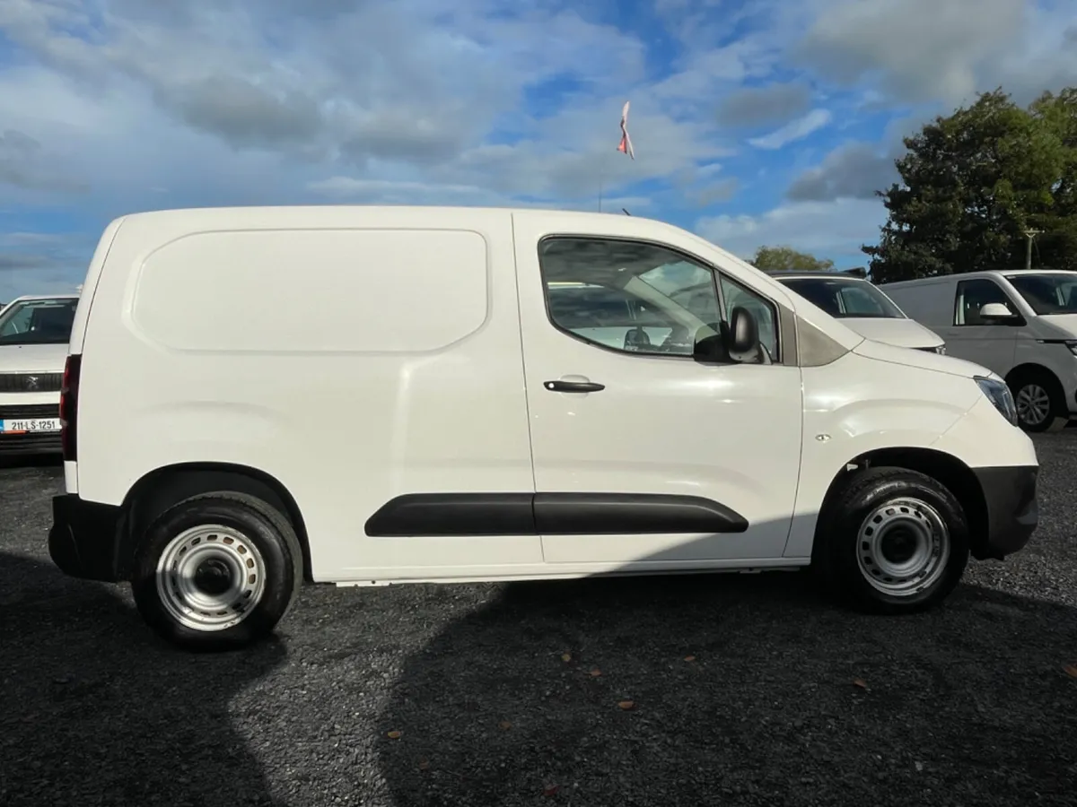 Opel Combo - Image 4