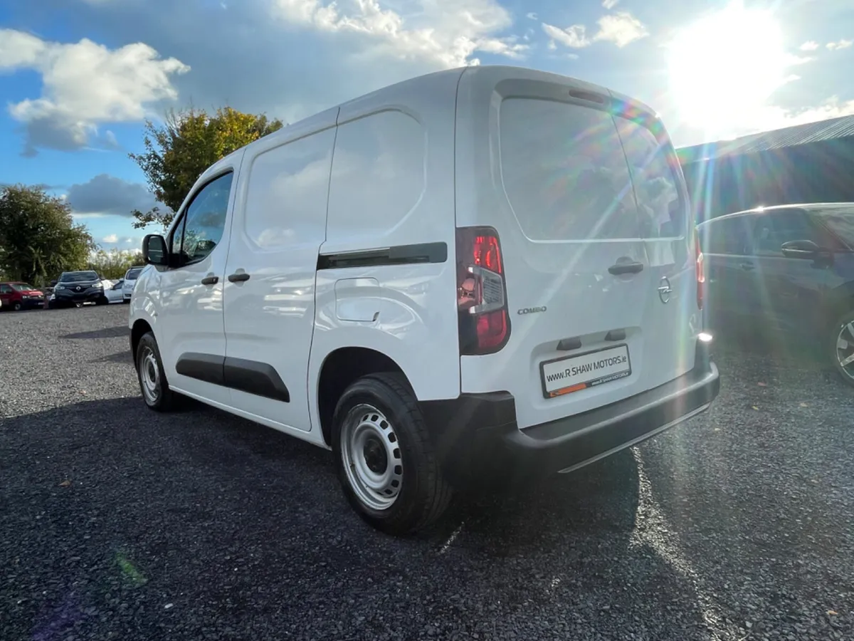 Opel Combo - Image 1