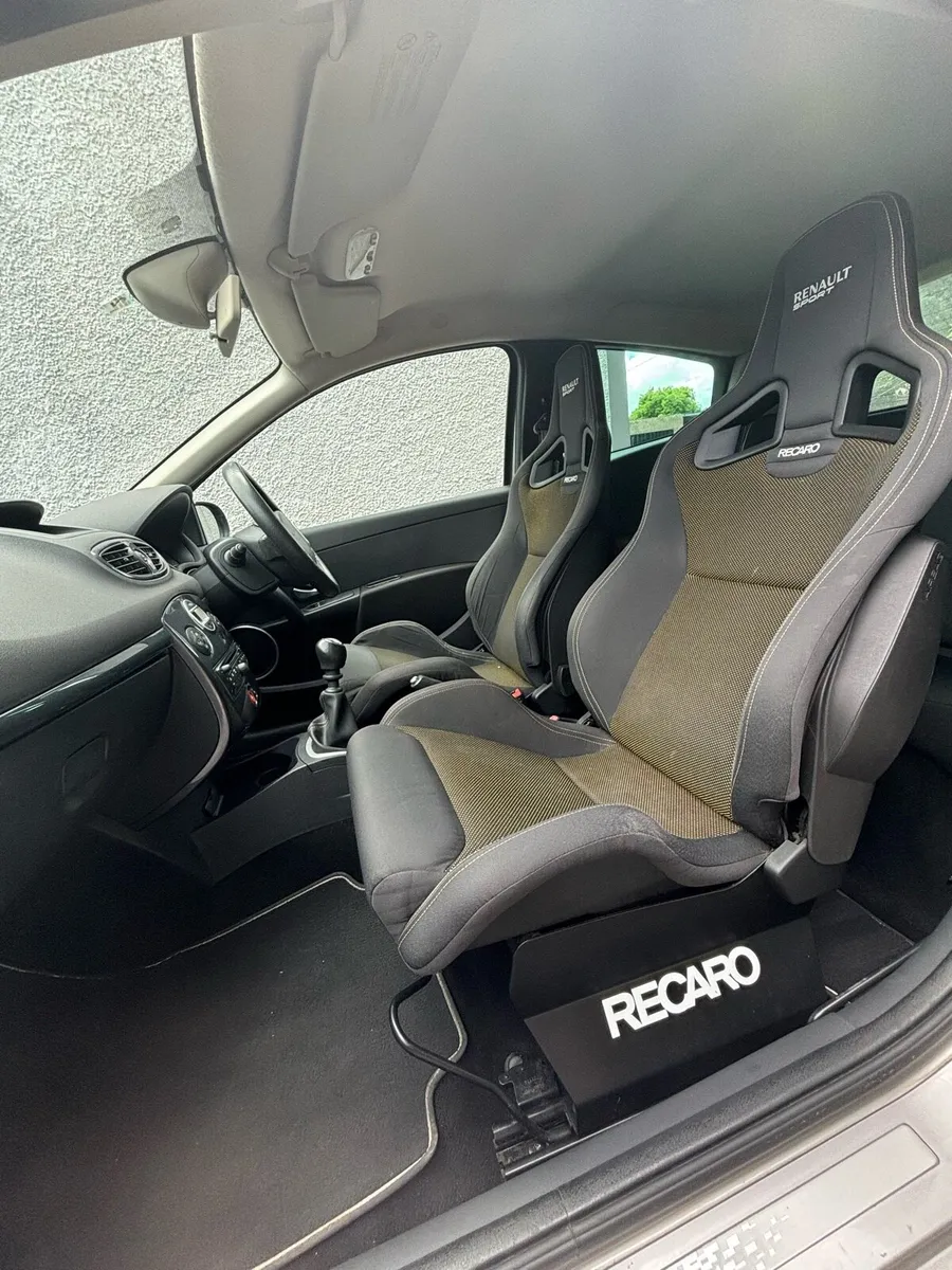 Renault Clio RS 200 - Image 3
