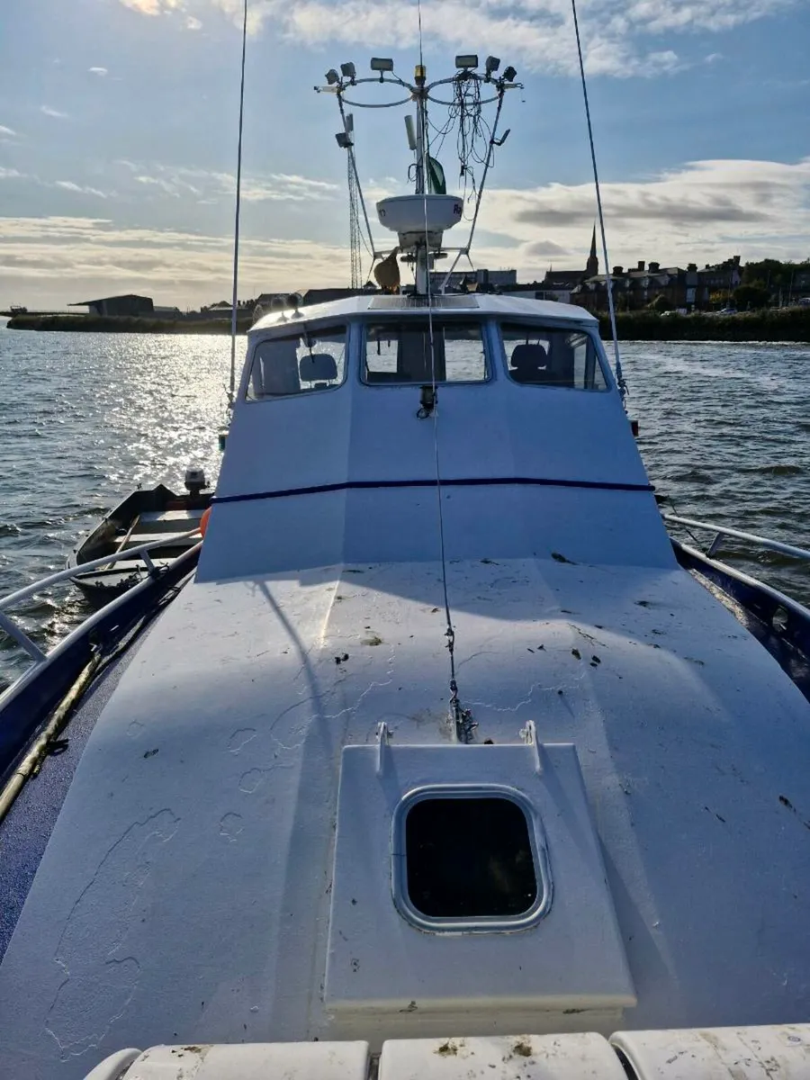 Striker 32 Boat - Image 4