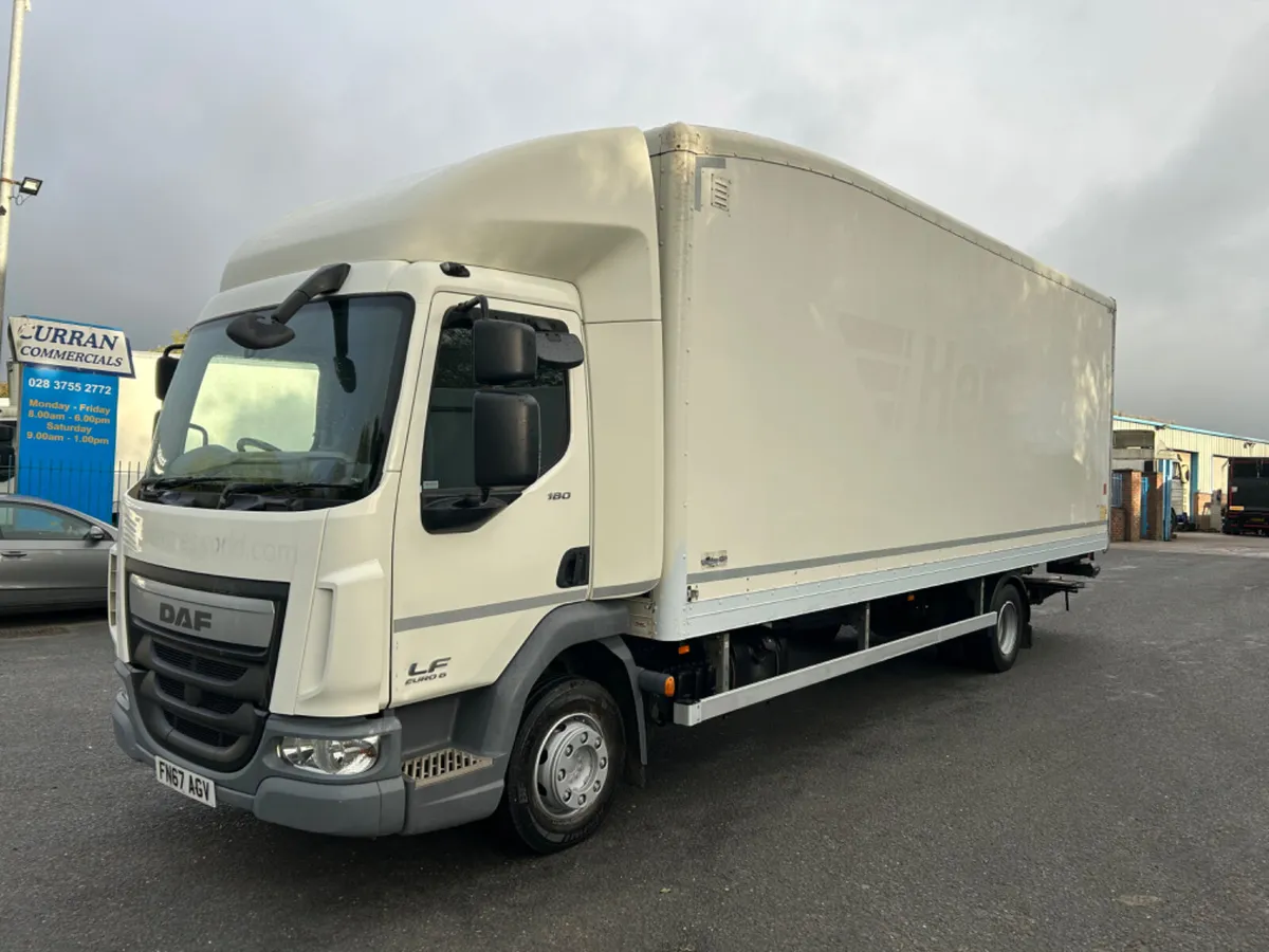 2017 Daf lf180 12 ton on air 24ft box tail lift - Image 1