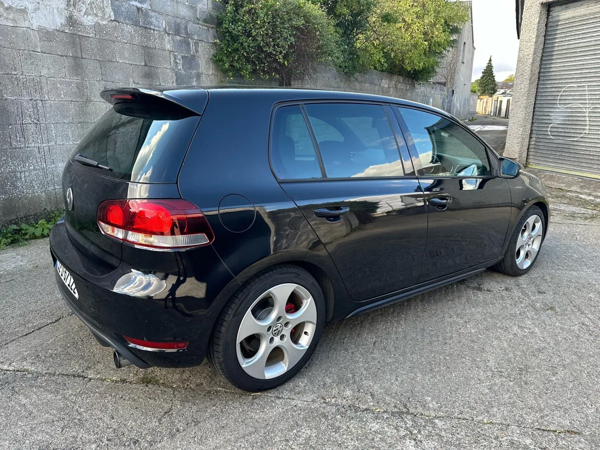 Gti golf automatic 2012 only 58400miles - Image 2