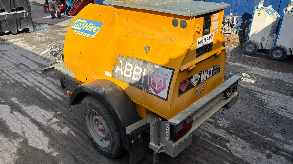 500L Towable Western Bowser - Image 4