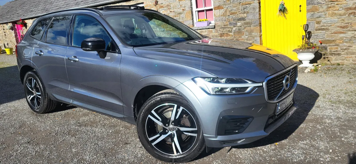 Volvo XC60 2020 R DESIGN T8 394BHP 4WD - Image 1