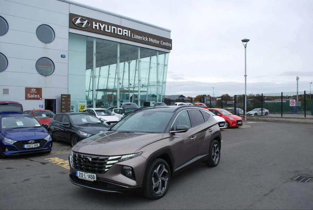 Hyundai Tucson 2WD Executive Plus Phev Auto 2 Ton - Image 1