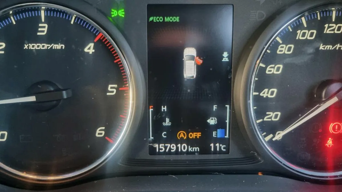 182 MITSUBISHI OUTLANDER - Image 4
