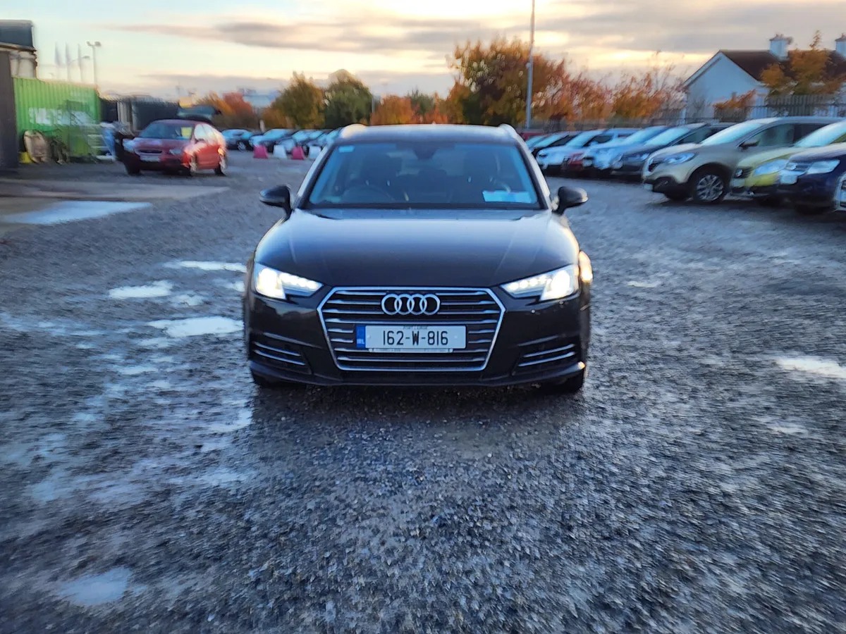 Audi A4 2016 - Image 2
