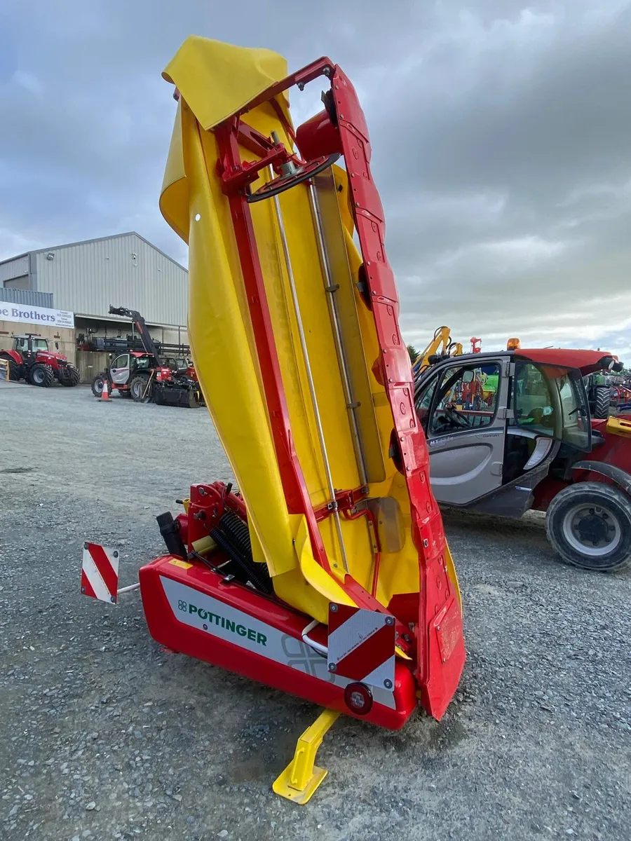 New Pottinger Novadisc 302 Mower - Image 1