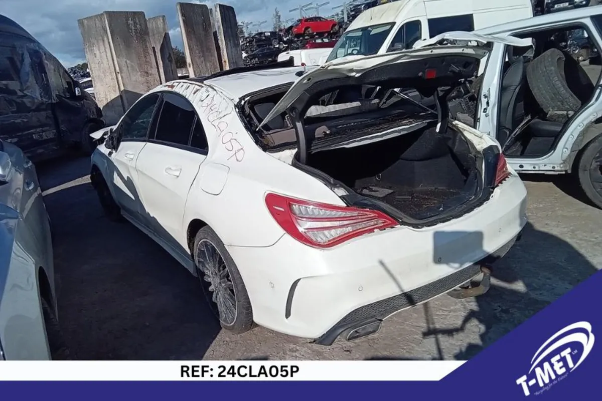 2015 MERCEDES CLA BREAKING FOR PARTS - Image 2