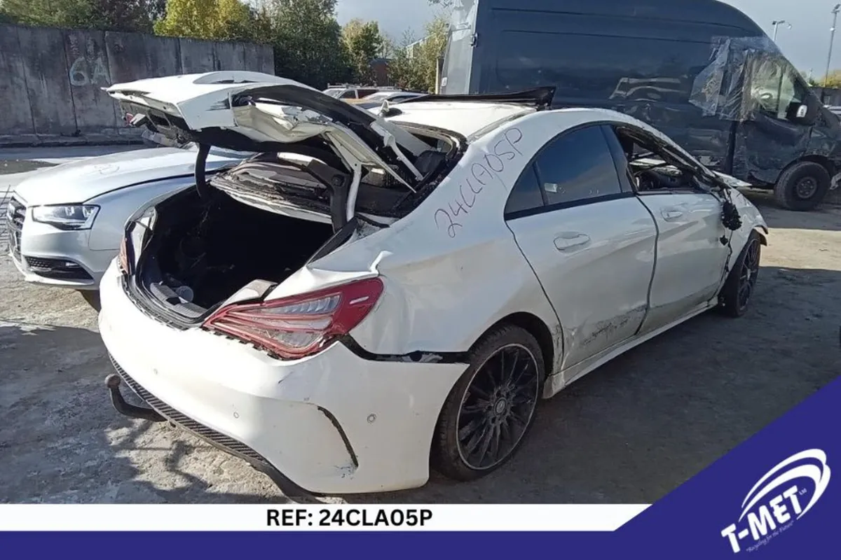 2015 MERCEDES CLA BREAKING FOR PARTS - Image 1