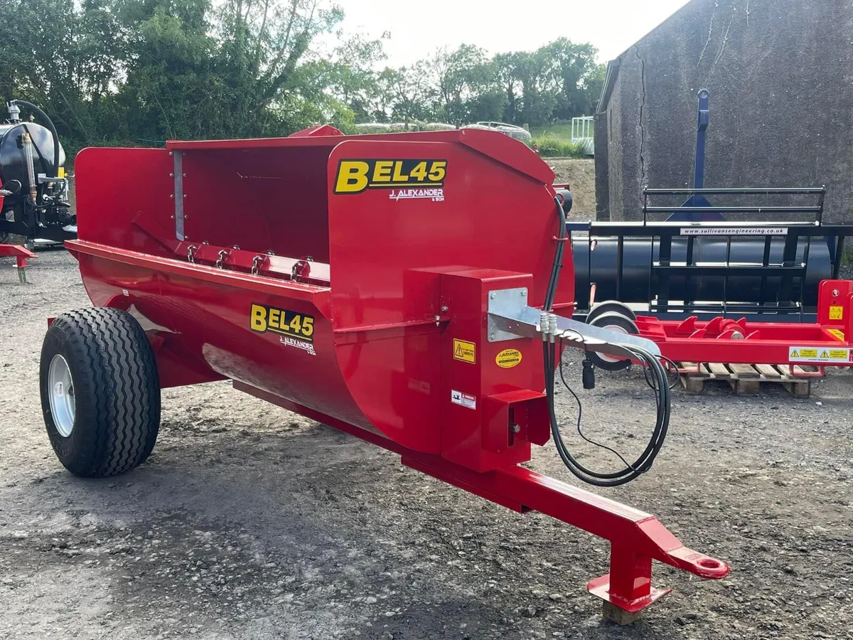 ROTOSPREADER MANURE DUNG SPREADER BELMAC 4.5 NEW - Image 1