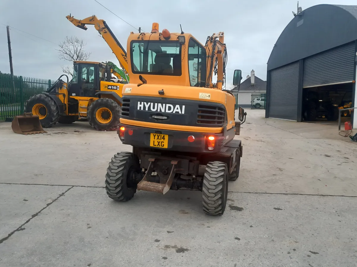 Hyundai R55 W-9 2014 (17866) - Image 3