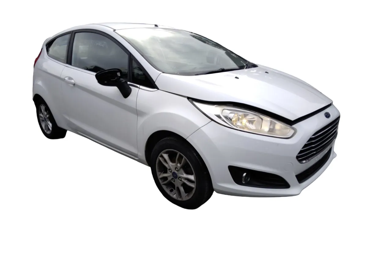 2014 FORD FIESTA For Breaking/Dismantling - Image 1