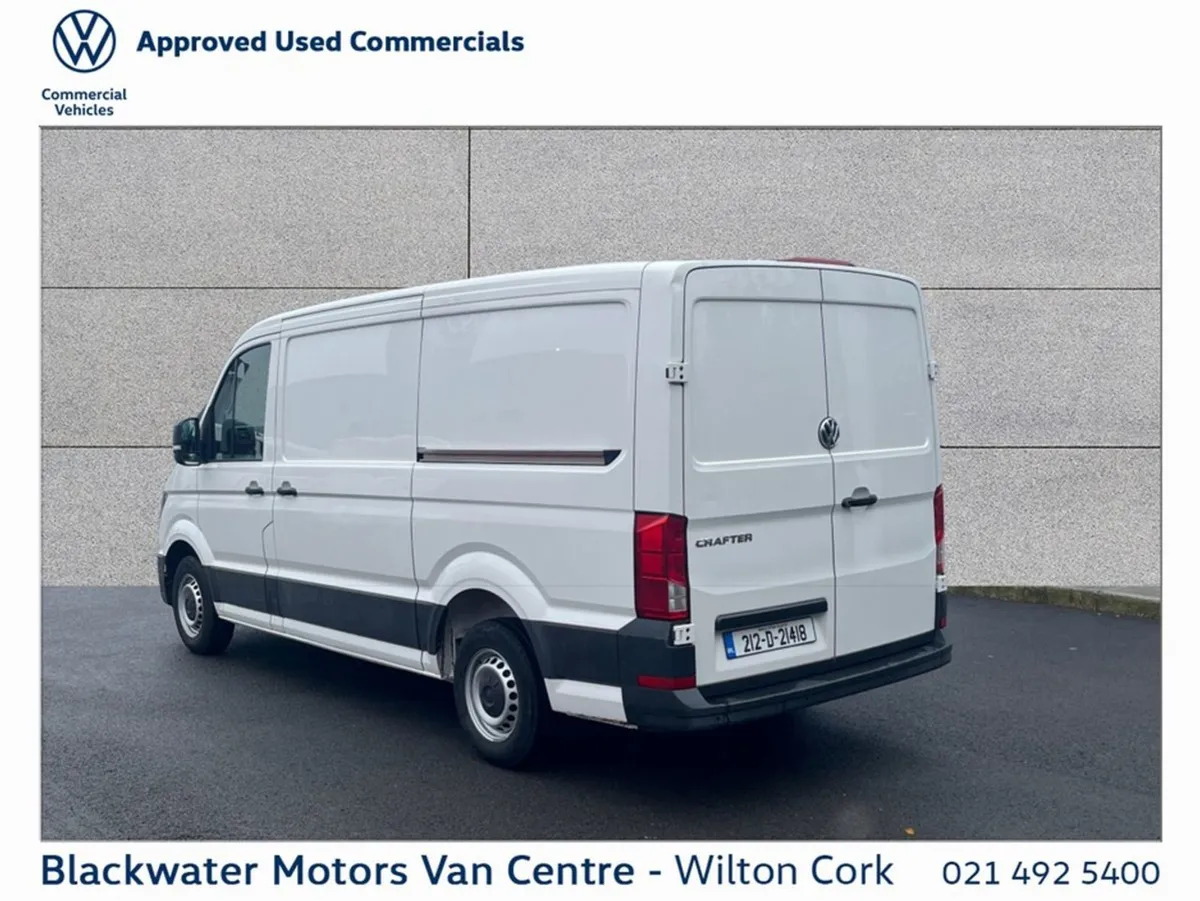 Volkswagen Crafter VAN 35 2.0tdi 140BHP Medium Wh - Image 3