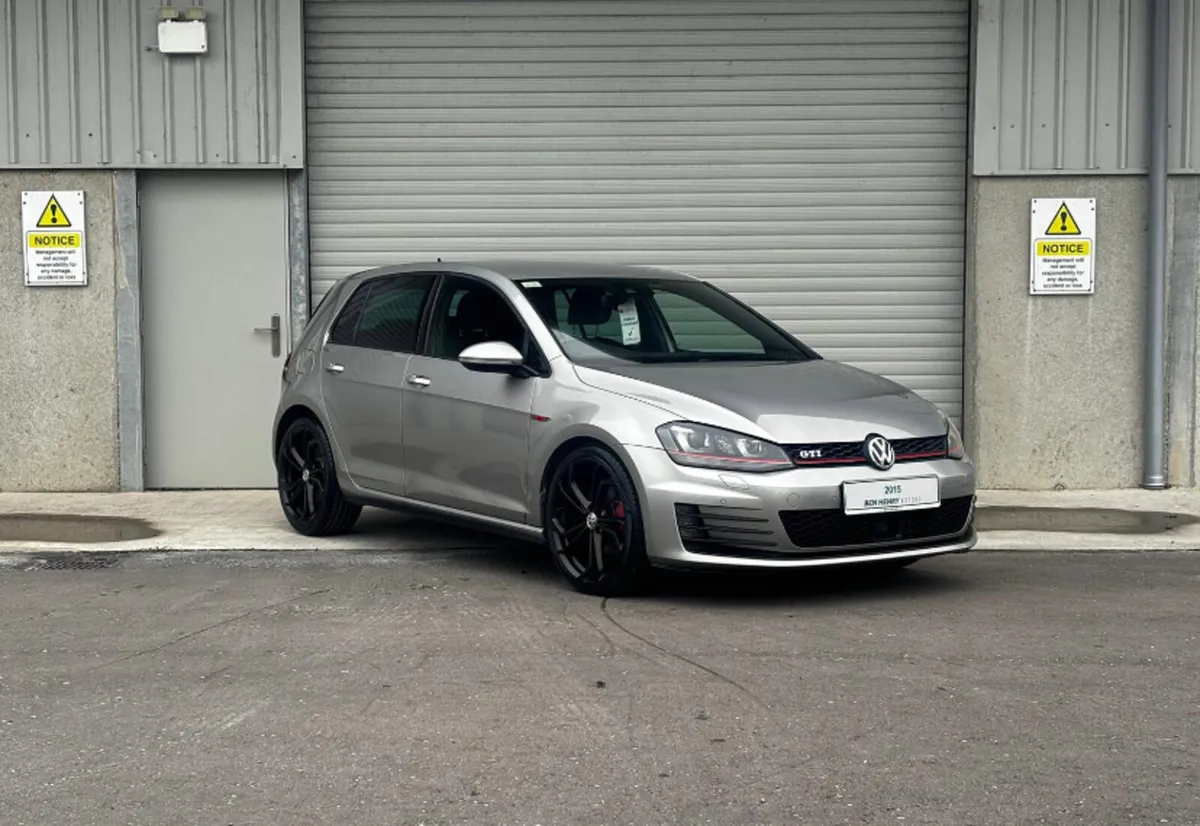 2015 Volkswagen Golf 2.0 TSI GTI DSG - Image 1