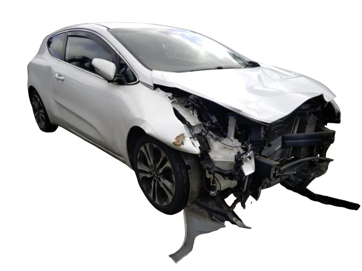 2014 KIA PRO CEED For Breaking/Dismantling - Image 2